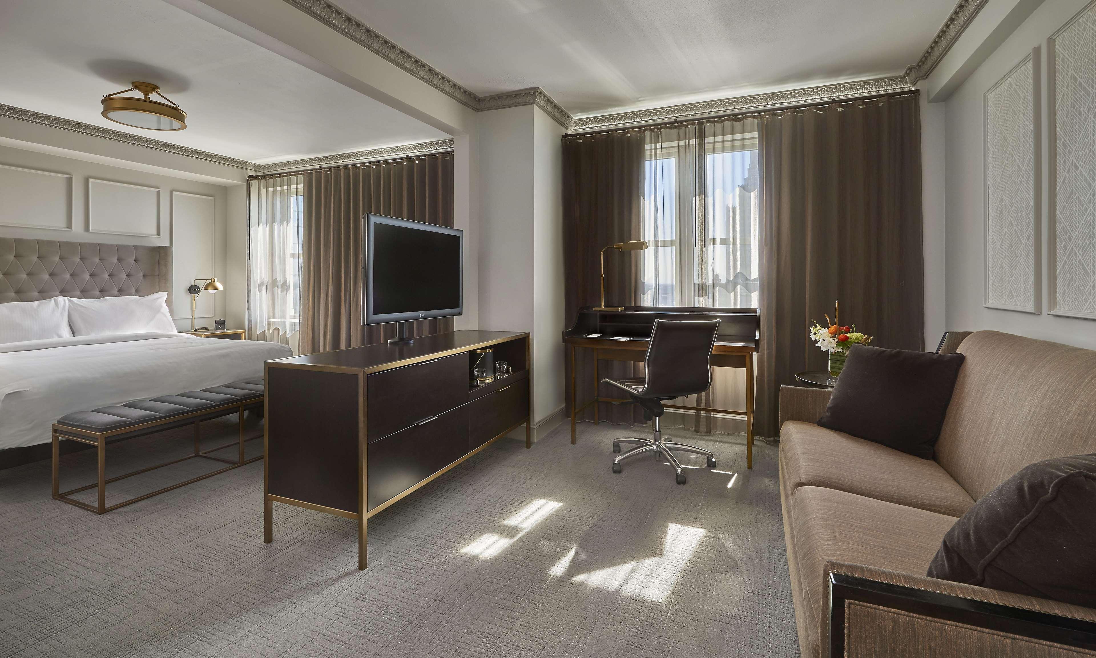 Hotel Phillips Kansas City, Curio Collection By Hilton Экстерьер фото