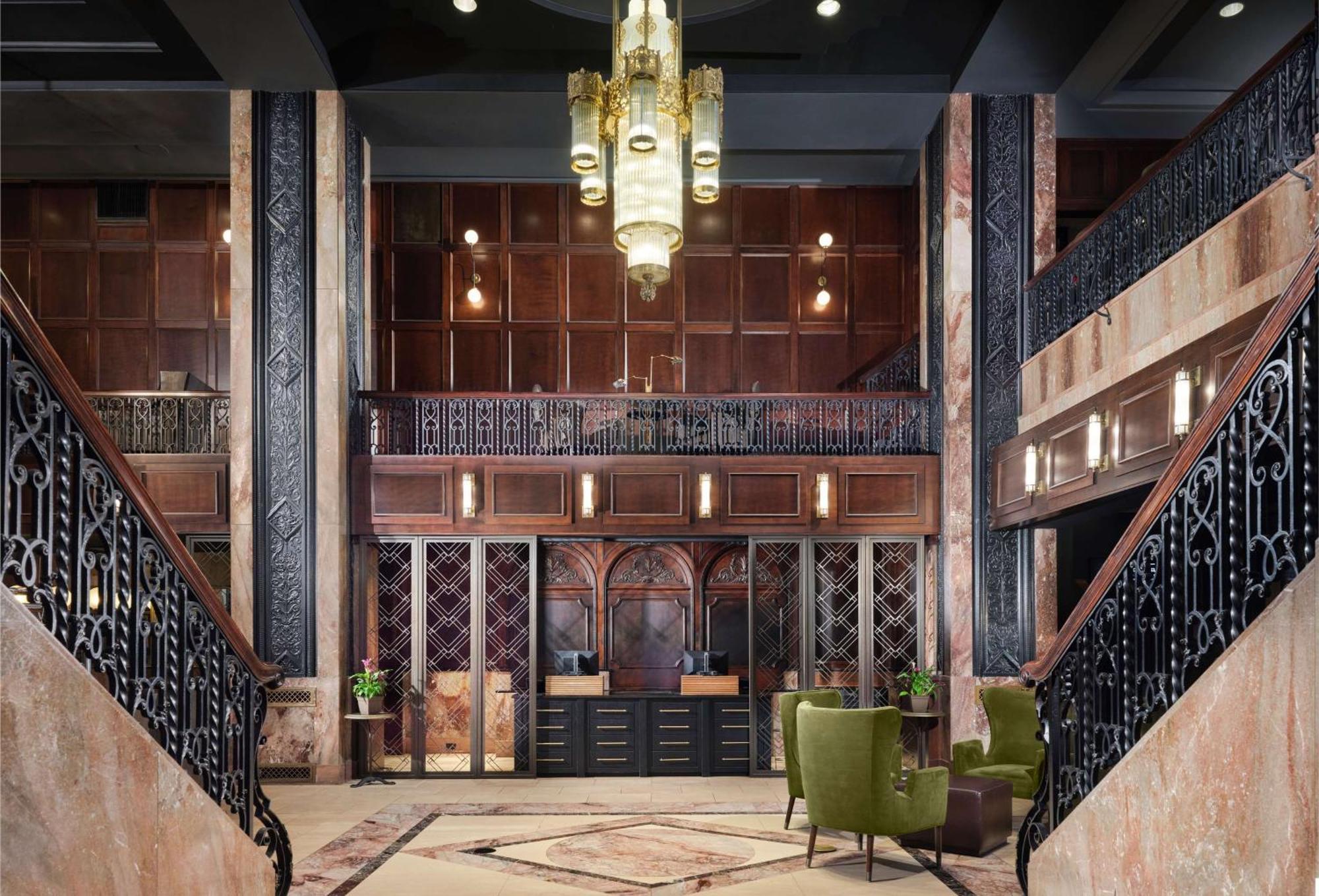 Hotel Phillips Kansas City, Curio Collection By Hilton Экстерьер фото
